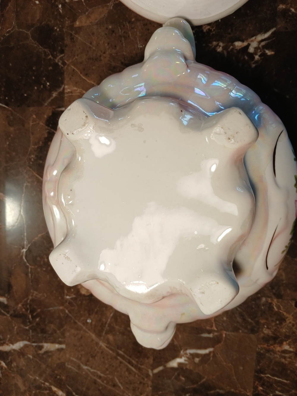 Vintage Chinese Pink & White Iridescent Porcelain Ginger Jar 5.5" Tall With Lid - Picture 15 of 16